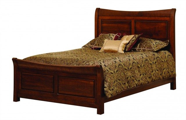 Wilkshire Bevel Panel Bed by Criswell