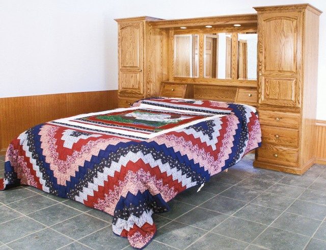 Country Pier Group Bed