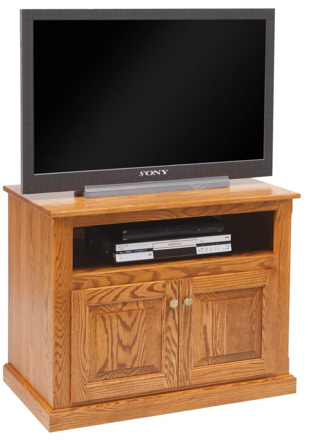 Traditional Tv Stand w/Doors
