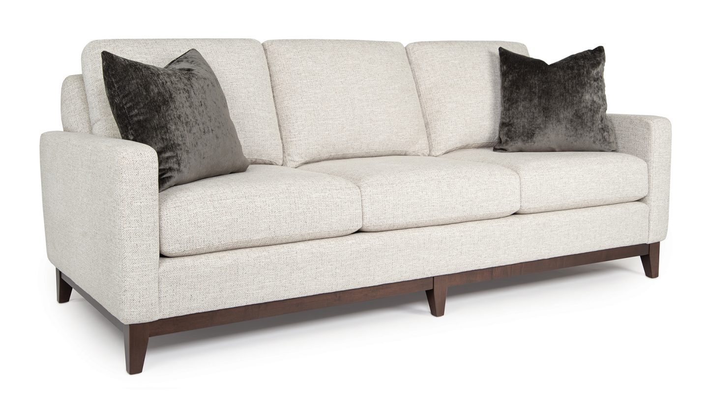 Smith Brothers Sofa Style 232