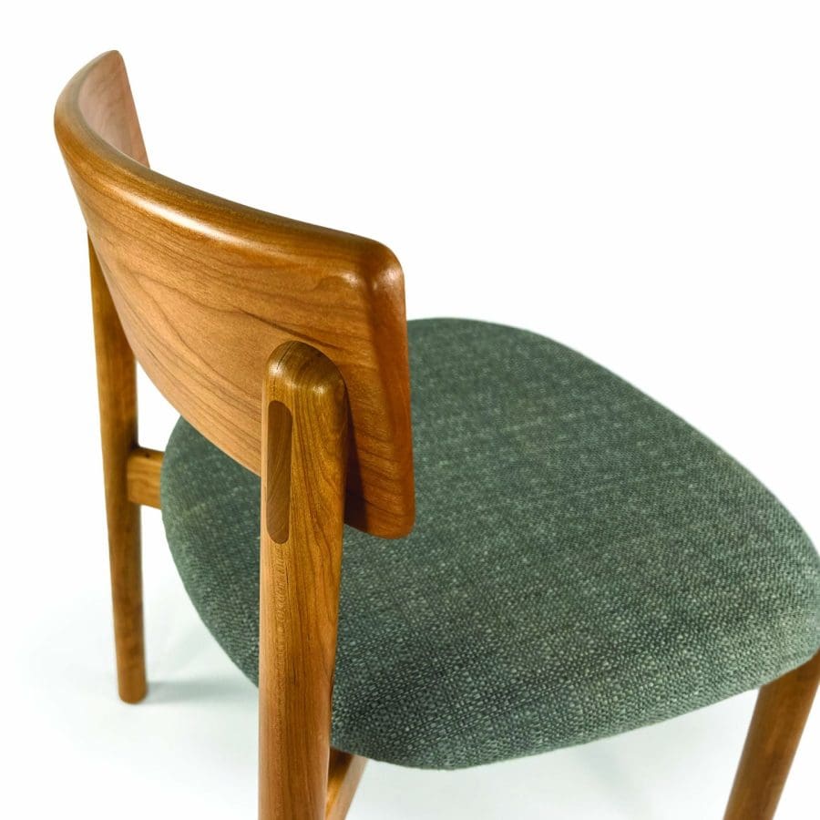 Baton Chair Cherry Details