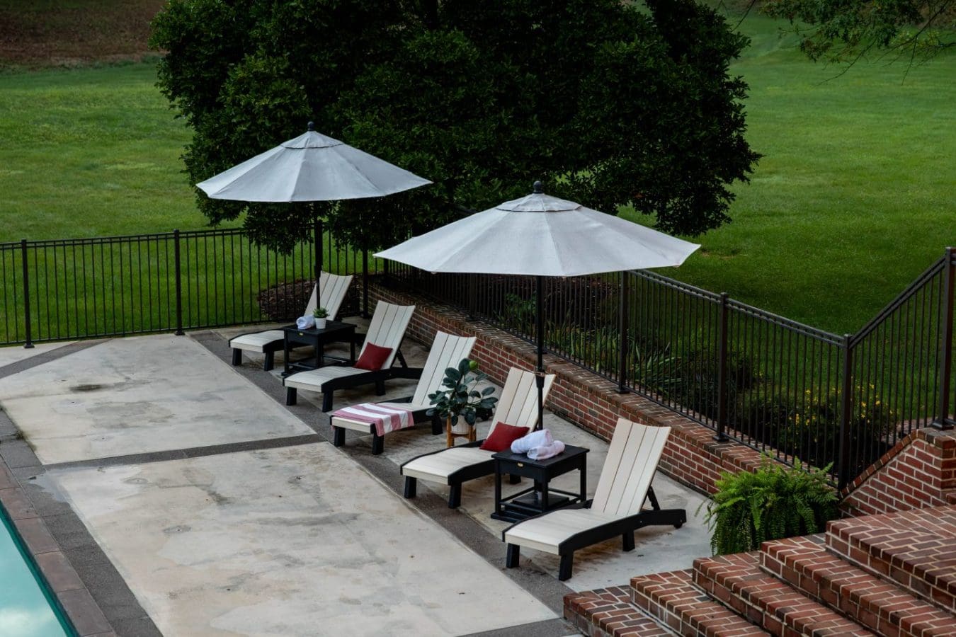 Skyward Lounge Chair